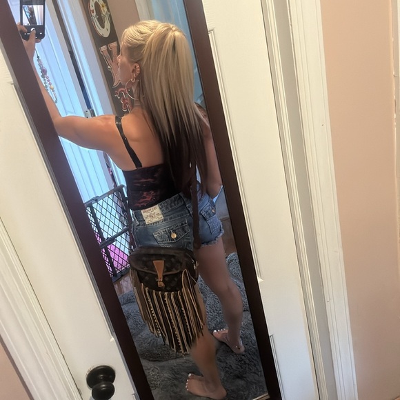 Authentic Louis Vuitton vintage boho bag - Picture 8 of 8